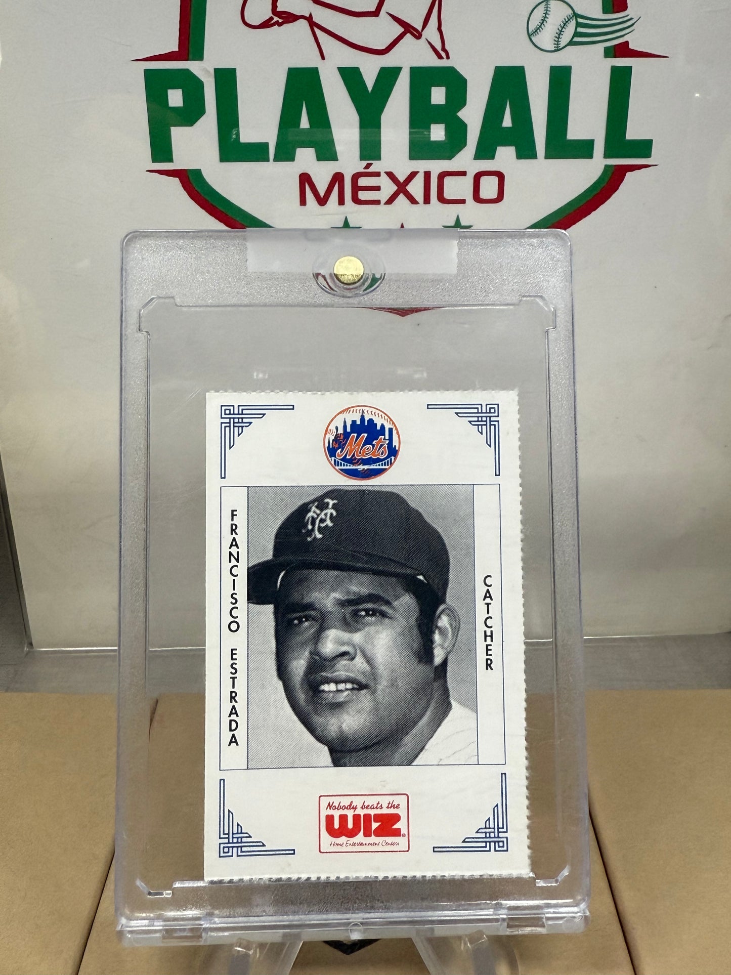 Francisco Paquin Estrada. Escasa Tarjeta del jugador por su paso por MLB.
