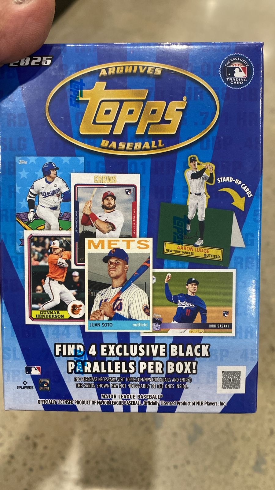Paquete 1 megabox Celebration , y 3 Blaster ( topps archive , topps stadium , topps grinter )