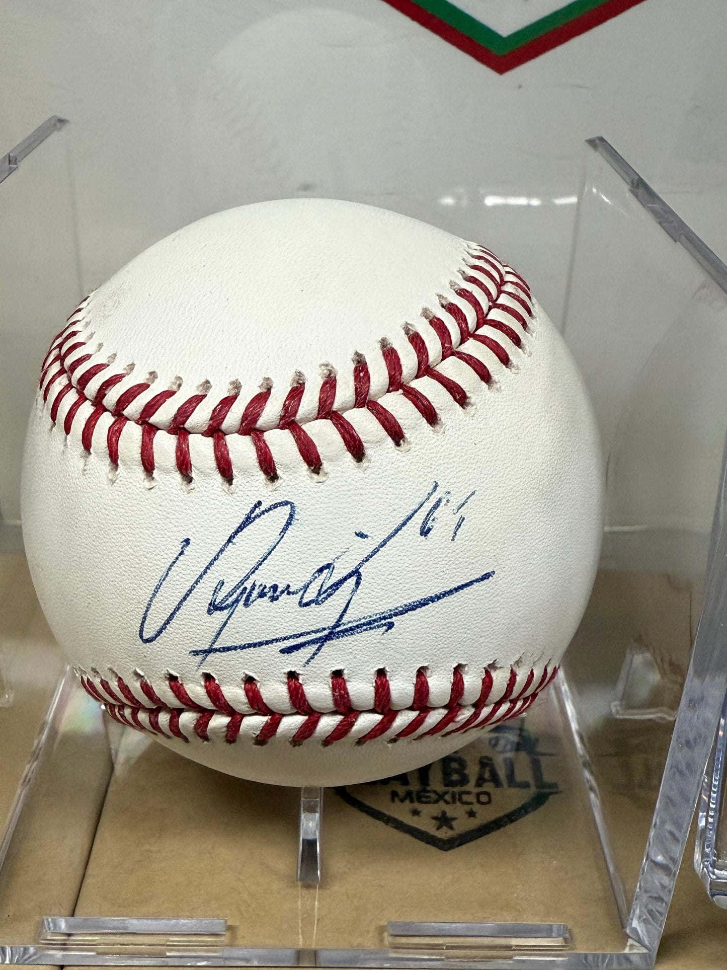 José Urquidy. Pelota Con Autógrafo Certificado Beckett.