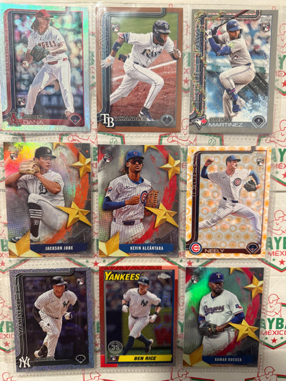 Lote 2025 Topps Rookie Card Insert