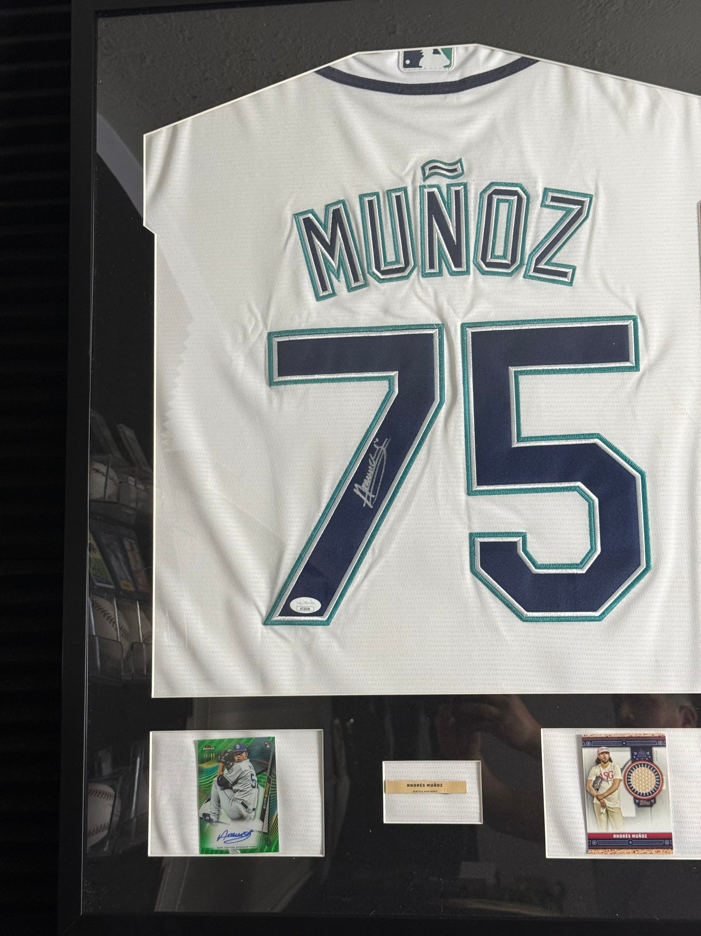 Jersey Firmado Andrés Muñoz  Certificado
